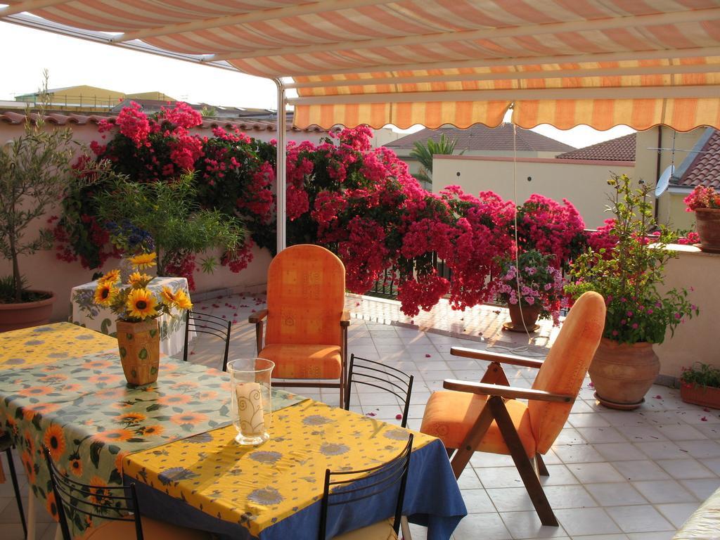 B&B Le Terrazze Capo dʼOrlando Exterior foto